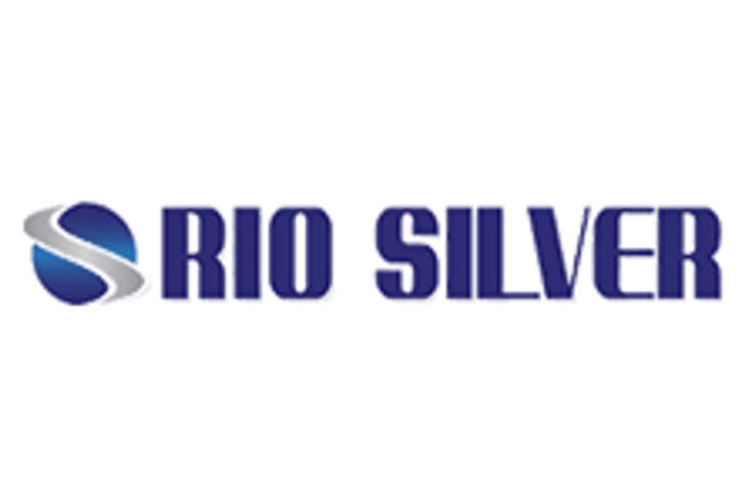 Rio Silver Inc. (‘Rio Silver’ or the ‘Company’) (TSX-V: RYO | OTC: RYOOF) is providing geological and operational context for its Maria Norte Project by discussing its location within the same regional mineralized corridor as the adjacent Tangana Mining Unit, operated by Silver X Mining Corp., based on publicly available disclosures and technical reporting.
The Company believes this context is useful in illustrating the proven endowment of the district, while noting that mineralization on adjacent or nearby properties is not necessarily indicative of mineralization on the Company’s property.
<strong>District Context and Structural Setting</strong>
Maria Norte hosts multiple mapped mineralized structures, including the Castor , the Maria, the Pamela and Jess Veins, and additional prominent vein and vein splays, together with approximately 500 metres of the Las Animas vein set, which is also mapped within SilverX’s West Tangana area. These vein systems occur along the same regional structural corridor and lie approximately 600 metres from vein extensions currently comprising SilverX’s Tangana Mining Unit, separated by a regional fault.
Mineralized exposures traced at Maria Norte to date, extending up to approximately 1,000 metres to date, show elevated silver and gold values with lesser lead and zinc, consistent with a silver-dominant vein system. By comparison, the Tangana area historically operated as a lead-zinc mining camp between 1960 and 1975, during which approximately 234,098 tonnes were extracted from four principal vein sets across a combined horizontal extent of approximately 2.5 kilometres and a vertical range of approximately 960 metres, as disclosed by SilverX.
At Maria Norte, evidence of a rumoured historic tunnel or adit of approximately 400 metres is supported by the presence of a reclaimed waste dump. A single independent reference sample collected from this dump returned 12.7 ounces per tonne silver and 2.194 g/t gold. This material was historically discarded as uneconomic under previous operating conditions. This sample is not representative of mineralization at Maria Norte and should not be relied upon.
The Maria Vien metallurgical sampling locations
<strong>Adjacent Property and Economic Study Disclosure</strong>
Rio Silver controls a portion of the Tangana West vein system within the Maria Norte Project area, however the Company has not completed any economic study, including a Preliminary Economic Assessment, on this portion of the project. Silver X Mining Corp., which operates adjacent mining units within the same regional mineralized corridor, has completed a <em>NI 43-101–compliant Preliminary Economic Assessment covering its Tangana Mining Unit</em> (reference p. 82). That study is referenced herein solely to provide geological and operational context within the district. Information derived from Silver X’s technical report is not indicative of mineralization, mineral resources, mineral reserves, or economic outcomes on Rio Silver’s property and should not be relied upon.
<strong>Exploration and Development Opportunity</strong>
Maria Norte has been held for approximately 18 years by prior operators, during which time exploration activity was limited primarily to surface mapping and selective sampling. Several exposed veins and vein splays remain undocumented by modern exploration methods. Subject to access and permitting, the Company plans to advance systematic surface mapping and sampling during the Q3 2026 dry season.
For context, SilverX has reported that its Tangana West area hosts multiple documented veins and vein splits adjacent to the same regional fault system. Within this corridor, Rio Silver controls approximately 500 metres of Las Animas vein outcrop mapped along approximately 1.5 kilometres of strike. Public disclosures by SilverX report vein widths and grades within the broader Tangana system; however, these data are provided for contextual purposes only and are not indicative of mineralization on Rio Silver’s property.
<strong>Management Commentary</strong>
<em>‘Maria Norte sits within a proven silver district, and the structural setting gives us a compelling geological framework to work from,’ </em>said Chris Verrico, Chief Executive Officer of Rio Silver. <em>‘What excites us is not only the extent of underexplored ground relative to nearby operations, but the fact that much of this mineralization was historically overlooked when silver and gold prices were a fraction of where they are today. Material that was once disregarded under past economic conditions may warrant a very different assessment in the current price environment. While adjacent mining activity provides valuable district context, our opportunity lies in advancing access to systematically evaluate what we believe is a rare opportunity to pursue high-impact development targets within a disciplined, capital-efficient framework.’</em>
<strong>Moving Ahead</strong>
The Company’s near-term focus includes:
Finalizing remaining community access agreements
Completing access and portal preparation
Securingall necessary permits for development and mining,
Initiating adit development and commence driving a drift along the Maria vein
Advancing metallurgical, processing design, and technical studies
<strong>Why This Matters to Investors</strong>
For investors, Maria Norte offers exposure to a silver-dominant mineralized system within an established mining district, where nearby operations provide real-world geological and operational context. While each project is unique and outcomes cannot be inferred from adjacent properties, the combination of structural continuity, multiple vein systems, and limited modern exploration highlights the potential for meaningful upside as Rio Silver advances access, exploration and development, alongside metallurgy, and technical work. When paired with a staged, low-capex development strategy, this positions the Company for value creation as execution milestones are achieved.
Cautionary note: the potential quantity and grade is conceptual in nature, that there has been insufficient exploration to define a mineral resource at this time and that it is uncertain if further exploration will result in the target being delineated as a mineral resource.
<strong>Qualified Person</strong>
Jeffrey Reeder, P.Geo., is a Qualified Person as defined by National Instrument 43-101 and has reviewed and approved the technical information contained in this news release. Mr. Reeder is a consultant to the Company and is not independent within the meaning of NI 43-101.
<strong>About Rio Silver Inc.</strong>
<strong></strong><strong>Rio Silver Inc. (TSX-V: RYO | OTC: RYOOF)</strong> is a Canadian resource company advancing high-grade, silver-dominant assets in Peru, the world’s second-largest silver producer. The Company is focused on near-term development opportunities within proven mineral belts and is supported by a seasoned technical and operational team with deep experience in Peruvian geology, underground mining, and district-scale exploration. With a clear development strategy and a growing portfolio of highly prospective silver assets, Rio Silver is establishing the foundation to become one of Peru’s next emerging silver producers.
Learn more at <strong>www.riosilverinc.com</strong>
<strong>Stay Connected with Rio Silver</strong>Investors and stakeholders are encouraged to follow Rio Silver for the latest company updates, project milestones, and event announcements across the Company’s official social media channels:
By following Rio Silver’s official channels, investors can stay informed as the Company advances its silver-dominant projects and executes on key development milestones.
<strong>ON BEHALF OF Rio Silver INC.</strong>
Chris VerricoDirector, President and Chief Executive Officer
To learn more or engage directly with the Company, please contact:Christopher Verrico, President and CEOTel: (604) 762-4448Email: chris.verrico@riosilverinc.comWebsite: www.riosilverinc.com
<strong>Cautionary Note Regarding Forward-Looking Information</strong>
This news release contains ‘forward-looking statements’ within the meaning of applicable Canadian securities laws. Forward-looking statements include, but are not limited to, statements regarding anticipated development activities, underground access timing, permitting progress, community engagement, processing strategies, and the Company’s ability to advance toward potential production and cash flow. Forward-looking statements are subject to known and unknown risks and uncertainties that may cause actual results to differ materially. Readers are cautioned not to place undue reliance on forward-looking statements. Rio Silver undertakes no obligation to update such statements except as required by law.
<em>Neither the TSX Venture Exchange nor its Regulation Services Provider accepts responsibility for the adequacy or accuracy of this release.</em>
A photo accompanying this announcement is available at https://www.globenewswire.com/NewsRoom/AttachmentNg/26a913ae-e888-48a2-8bca-01b26cbfcd9d
News Provided by GlobeNewswire via QuoteMedia
This post appeared first on investingnews.com