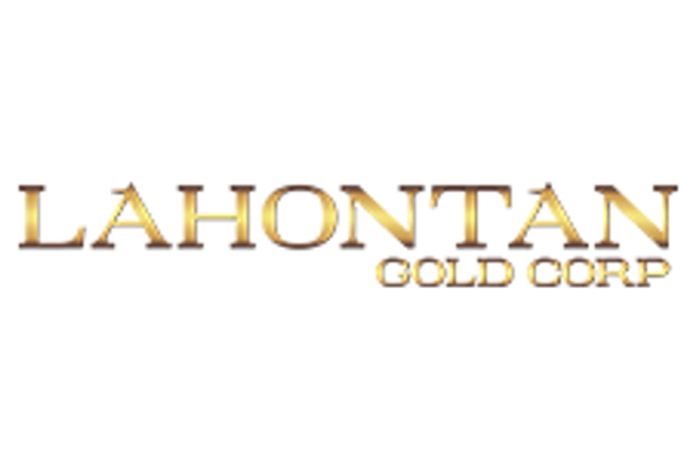 Lahontan Gold Corp. (TSXV:LG,OTC:LGCXF, OTCQB:LGCXF, FSE:Y2F) (the ‘Company’ or ‘Lahontan’) is pleased to announce the final analytical results from our 2025 maiden drilling program at the Company’s satellite West Santa Fe project, located only 13 km from Lahontan’s flagship asset, the Santa Fe Mine project, in Nevada’s prolific Walker Lane. The assay results are from the final reverse-circulation rotary (‘RC’) drill are summarized below:
WSF25-04R: <strong>36.6 metres (0.0 – 36.6m) grading 3.11 g/t Au Eq</strong> <strong>including 10.7 metres (1.5 – 12.2m) grading 5.75 g/t Au Eq from the surface, all oxide.</strong> The drill hole emphasizes the high gold and silver grades associated with the South Zone at West Santa Fe.
Also included in the intercept is <strong>a second high grade zone: 12.2m (22.9 – 35.1m) grading 3.67 g/t Au Eq</strong>.
Individual intercepts range up to 12.04 g/t Au Eq (1.52m, 27.43 – 28.96m, 4.48 g/t Au, 648 g/t Ag).
The grade and geometry of these intercepts correlate well with adjacent historic drill holes, further validating the historic drill hole database (please see cross section below).
Notes: Au Eq equals Au (g/t) + ((Ag g/t/60)*0.70). Silver grade for calculating Au Eq is adjusted to consider estimated metallurgical recovery reported by Kappes Cassiday (1982). True thickness of the intercepts is estimated to be 75-90% of the drilled interval. Numbers may not total precisely due to rounding.
Historic drilling, coupled with the 2025 Lahontan RC drilling, defines a gold and silver mineralized zone with a surface expression of 500 by 350 metres with a true thickness from 35 to over 60 metres. With oxide mineralization starting at the surface, there is good potential to exploit this system utilizing low-cost open pit mining and heap-leach processing.
Kimberly Ann, Lahontan Executive Chair, President, CEO, and Founder commented: ‘The robust assay results from WSF25-04R confirm the high-grade core of the South Zone as defined by historic drilling and underground mine workings. We are continuing to model the West Santa Fe system to better understand the geology and geometry of gold and silver mineralization. The geologic team is also fine-tuning a follow-up RC drilling campaign to commence in Spring. Previous field work, including geologic mapping, rock-chip sampling, and airborne magnetic surveys, confirms that the hydrothermal system at West Santa Fe extends at least 1,000 metres east of the main zone of gold and silver mineralization defined by Lahontan and historic drilling (please Lahontan Gold press release dated June 18, 2024). This possible extension of the main mineralized zone, plus untested down-dip extensions of gold and silver mineralization, will be the key targets of the Spring drilling campaign. West Santa Fe continues to be an exciting new exploration target for the Company, one with excellent potential to add important shallow, oxide gold and silver resource ounces to Lahontan’s mineral resource ledger.’
Cross section through drill hole WSF25-04R, West Santa Fe project, Nevada. The results from this drill hole are very similar to historic drilling, in both the grade of gold mineralization and the geometry of the system. Mineralization remains open down-dip to the north-northwest. Note the outcropping nature of the oxidized gold and silver mineralization.
Drill hole location map for WSF25-04R, West Santa Fe Project, Nevada. The surface projection of known mineralization, based on historic drilling, is shown in red, an area of 350 by 500 metres, is now confirmed by Lahontan drilling.
Photo of RC drill cutting from drill hole WSF25-04R, West Santa Fe project, Nevada. The high-grade gold and silver mineralized zones are characterized by thoroughly oxidized limestone. Silicification accompanied by quartz veining is seen in the highest-grade areas (see inset photo above).
Gold and silver mineralization at West Santa Fe is hosted by Triassic age limestone of the Pamlico Formation. The balance of this rock unit is siliceous volcanic and volcaniclastic rock, a strong chemical contrast to the highly reactive carbonate rock, thus mineralization is strongly controlled by stratigraphy. On a detailed scale, higher gold and silver grades are associated with abundant goethite, hematite, and silver halides such as cerargyrite and embolite. While silicification and quartz veining are important hydrothermal alteration features, abundant calcite veining usually accompanies the mineralized intervals.
Brian J. Maher, Lahontan Vice President – Exploration and Founder commented: ‘The maiden RC drilling campaign at West Santa Fe has been very successful. The geologic setting and mineralogy observed in outcrop and drill holes help explain the good gold and silver recoveries reported previously (Kappes Cassiday, 1982): Thoroughly oxidized horizons accompanied by silver halides. The next phase of exploration at West Santa Fe will focus on testing the eastern extension of the main mineralized zone and exploring down-dip from the main mineralized zone where folding may duplicate the hydrothermal system to the north. Exciting early success with opportunities to significantly expand the size and volume of the gold and silver mineralized system.’
<strong><em>QA/QC Protocols</em></strong>
Lahontan conducts an industry standard QA/QC program for its core and RC drilling programs. The QA/QC program consisted of the insertion of coarse blanks and Certified Reference Materials (CRM) into the sample stream at random intervals. The targeted rate of insertion was one QA/QC sample for every 16 to 20 samples. Coarse blanks were inserted at a rate of one coarse blank for every 65 samples or approximately 1.5% of the total samples. CRM’s were inserted at a rate of one CRM for every 20 samples or approximately 5% of the total samples.
The standards utilized include three gold CRM’s and one blank CRM that were purchased from MEG, LLC of Lamoille, Nevada (formerly Shea Clark Smith Laboratories of Reno, Nevada). Expected gold values are 0.188 g/t, 1.107 g/t, 10.188 g/t, and -0.005 g/t, respectively. CRM’s with similar grades are inserted as the initial CRM’s run out. The coarse blank material comprised of commercially available landscape gravel with an expected gold value of -0.005 g/t.
As part of the RC drilling QA/QC process, duplicate samples were collected of every 20th sample interval at the drill rig to evaluate sampling methodology. Samples were collected from the reject splitter on the drill rig cyclone splitter. Samples were collected at each 95- to 100-foot (28.96 – 30.48m) mark and labeled with a ‘D’ suffix on the sample bag. No duplicates were submitted for core.
All drill samples were sent to American Assay Laboratories (AAL) in Sparks, Nevada, USA for analyses. Delivery to the lab was either by a Lahontan Gold employee or by an AAL driver. Analyses for all RC and core samples consisted of Au analysis using 30-gram fire assay with ICP finish, along with a 36-element geochemistry analysis performed on each sample utilizing two acid digestion ICP-AES method. Tellurium or 50-element analyses were performed on select drill holes utilizing ICP-MS method. Cyanide leach analyses, using a tumble time of 2 hours and analyzed with ICP-AES method, were performed on select drill holes for Au and Ag recovery. AAL inserts their own blanks, standards and conducts duplicate analyses to ensure proper sample preparation and equipment calibration. We have all results reported in grams per tonne (g/t).
<strong><em>About Lahontan Gold Corp.</em></strong>
Lahontan Gold Corp. is a Canadian mine development and mineral exploration company that holds, through its US subsidiaries, four gold and silver exploration properties in the Walker Lane of mining friendly Nevada. Lahontan’s flagship property, the 28.3 km2 Santa Fe Mine project, had past production of 359,202 ounces of gold and 702,067 ounces of silver between 1988 and 1995 from open pit mines utilizing heap-leach processing. The Santa Fe Mine has a Canadian National Instrument 43-101 compliant Indicated Mineral Resource of 1,539,000 oz Au Eq (48,393,000 tonnes grading 0.92 g/t Au and 7.18 g/t Ag, together grading 0.99 g/t Au Eq) and an Inferred Mineral Resource of 411,000 oz Au Eq (16,760,000 grading 0.74 g/t Au and 3.25 g/t Ag, together grading 0.76 g/t Au Eq), all pit constrained (Au Eq is inclusive of recovery, please see Santa Fe Project Technical Report and note below*). The Company plans to continue advancing the Santa Fe Mine project towards production, update the Santa Fe Preliminary Economic Assessment, and continue drilling the West Santa Fe project during 2026. For more information, please visit our website: www.lahontangoldcorp.com
* Please see the ‘Preliminary Economic Assessment, NI 43-101 Technical Report, Santa Fe Project’, Authors: Kenji Umeno, P. Eng., Thomas Dyer, PE, Kyle Murphy, PE, Trevor Rabb, P. Geo, Darcy Baker, PhD, P. Geo., and John M. Young, SME-RM; Effective Date: December 10, 2024, Report Date: January 24, 2025. The Technical Report is available on the Company’s website and SEDAR+. Mineral resources are reported using a cut-off grade of 0.15 g/t AuEq for oxide resources and 0.60 g/t AuEq for non-oxide resources. AuEq for the purpose of cut-off grade and reporting the Mineral Resources is based on the following assumptions gold price of US$1,950/oz gold, silver price of US$23.50/oz silver, and oxide gold recoveries ranging from 28% to 79%, oxide silver recoveries ranging from 8% to 30%, and non-oxide gold and silver recoveries of 71%.
<strong><em>Qualified Person</em></strong>
Brian J. Maher, M.Sc., CPG-12342, is a ‘Qualified Person’ as defined under Canadian National Instrument 43-101, Standards of Disclosure for Mineral Projects, and has reviewed and approved the content of this news release in respect of all technical disclosure other than the Mineral Resource Estimate as noted above. Mr. Maher is Vice President-Exploration for Lahontan Gold and has verified the data disclosed in this news release, including the sampling, analytical and test data underlying the disclosure.
<strong>On behalf of the Board of Directors </strong>
<strong>Kimberly Ann</strong>
<strong>Founder, Chair, CEO, President, and Director
</strong>
<strong>FOR FURTHER INFORMATION, PLEASE CONTACT:
</strong>
<strong>Lahontan Gold Corp.</strong>
<strong>Kimberly Ann</strong>
<strong>Founder, Chair, Chief Executive Officer, President, Director</strong>
<strong>Phone: 1-530-414-4400</strong><strong> </strong>
Email: Kimberly.ann@lahontangoldcorp.com
Website: www.lahontangoldcorp.com
_________________________________________________________
<strong>Cautionary Note Regarding Forward-Looking Statements:</strong>
<em>Neither TSX Venture Exchange nor its Regulation Services Provider (as that term is defined in policies of the TSX Venture Exchange) accepts responsibility for the adequacy or accuracy of this release. Except for statements of historical fact, this news release contains certain ‘forward-looking information’ within the meaning of applicable securities law. Forward-looking information is frequently characterized by words such as ‘plan’, ‘expect’, ‘project’, ‘intend’, ‘believe’, ‘anticipate’, ‘estimate’ and other similar words, or statements that certain events or conditions ‘may’ or ‘will’ occur. Forward-looking statements are based on the opinions and estimates at the date the statements are made and are subject to a variety of risks and uncertainties and other factors that could cause actual events or results to differ materially from those anticipated in the forward-looking statements including, but not limited to delays or uncertainties with regulatory approvals, including that of the TSXV. There are uncertainties inherent in forward-looking information, including factors beyond the Company’s control. The Company undertakes no obligation to update forward-looking information if circumstances or management’s estimates or opinions should change except as required by law. The reader is cautioned not to place undue reliance on forward-looking statements. Additional information identifying risks and uncertainties that could affect financial results is contained in the Company’s filings with Canadian securities regulators, which filings are available at </em><em>www.sedar.com</em>
Photos accompanying this announcement are available at https://www.globenewswire.com/NewsRoom/AttachmentNg/a32c87e8-be93-4868-b2c8-152aceba3c00https://www.globenewswire.com/NewsRoom/AttachmentNg/a59668b4-3cf4-4c5b-a7b0-d975ce40d63ehttps://www.globenewswire.com/NewsRoom/AttachmentNg/1262c70e-1116-4eb9-bec9-f75b72989341https://www.globenewswire.com/NewsRoom/AttachmentNg/ae6212d1-2fd4-4344-8a7a-1957266f8dfc
News Provided by GlobeNewswire via QuoteMedia
This post appeared first on investingnews.com